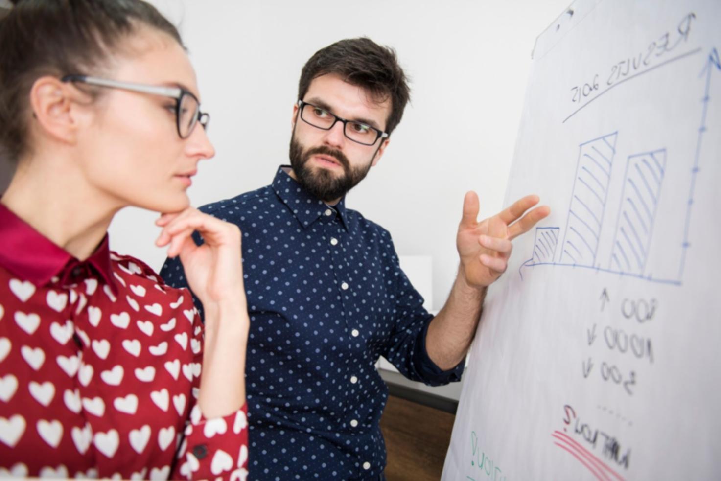 Spazio di lavoro collaborativo per lo sviluppo di strumenti finanziari