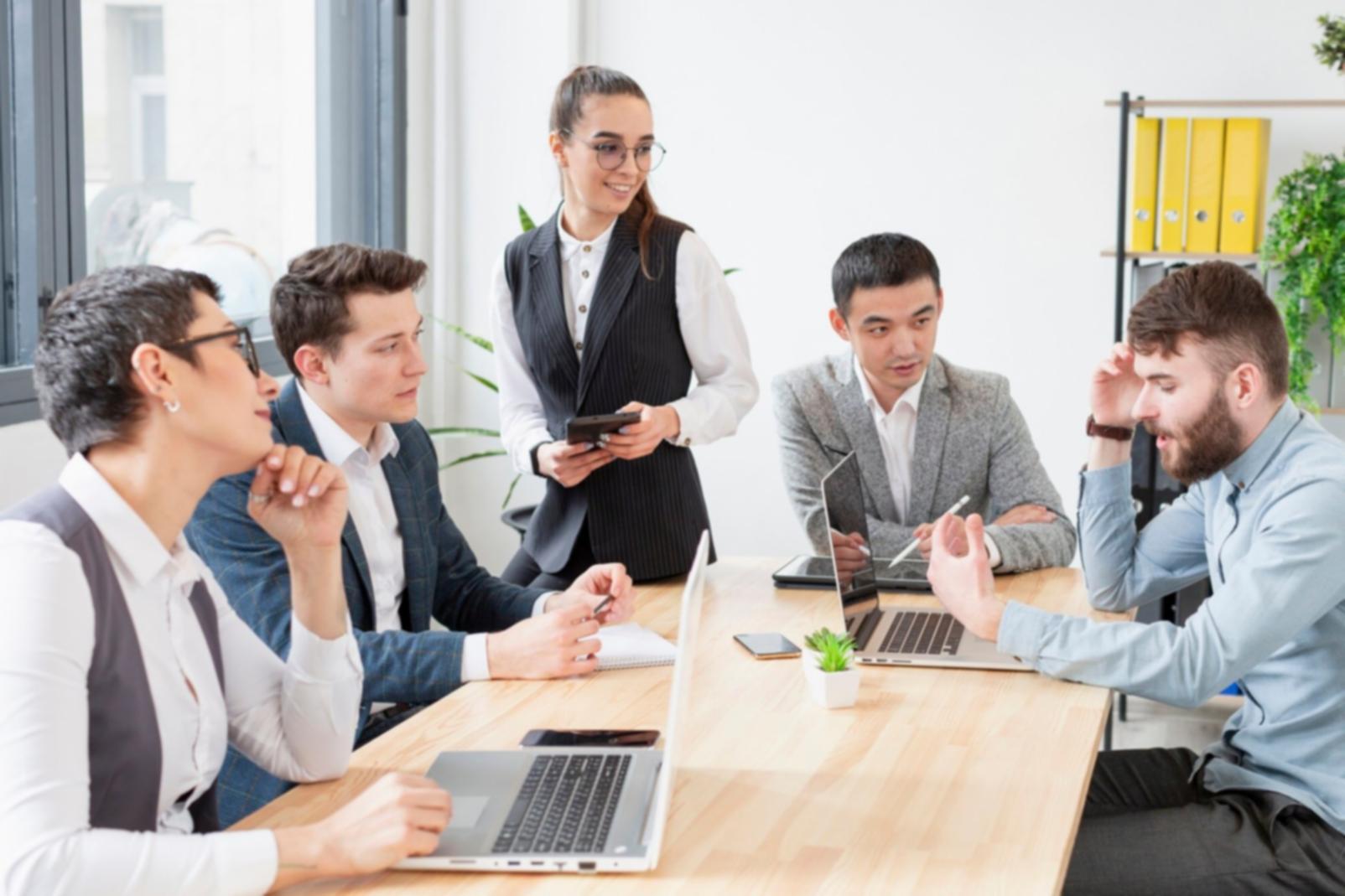 Ambiente di apprendimento collaborativo con strumenti finanziari